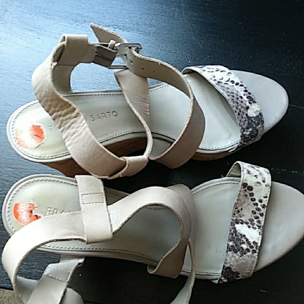 Franco Sarto wedges